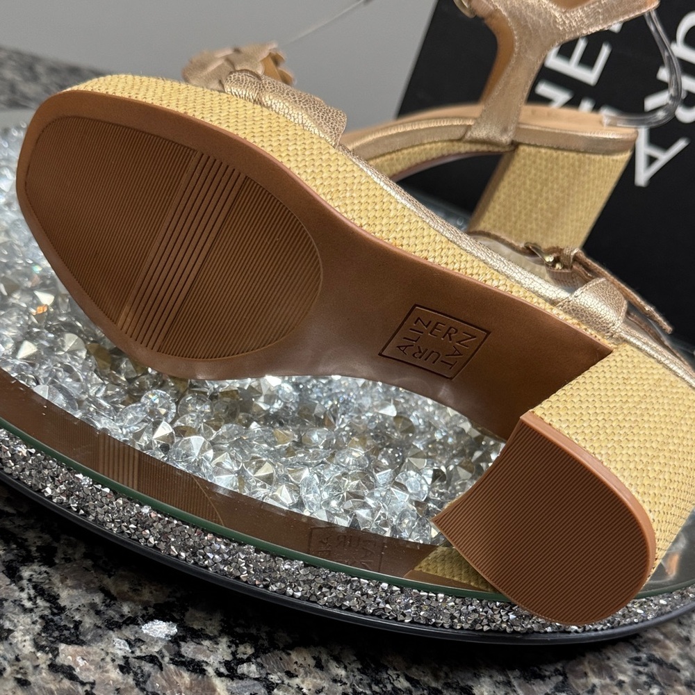 Naturalizer Pandora leather soft Metallic Gold and Platform Heels NEW 7.5 - Picture 11 of 15